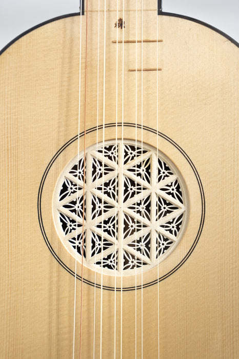 Baroque Guitar by Marcos Kaiser