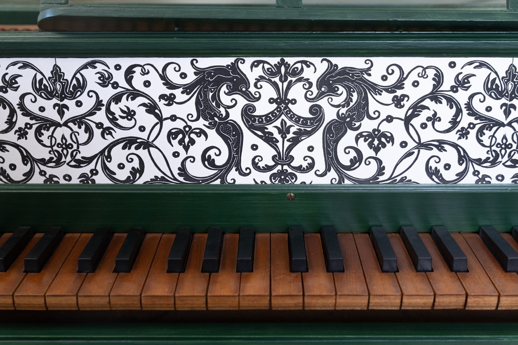 Single Manual Flemish Harpsichord by Zuckermann (Reconditioned)
