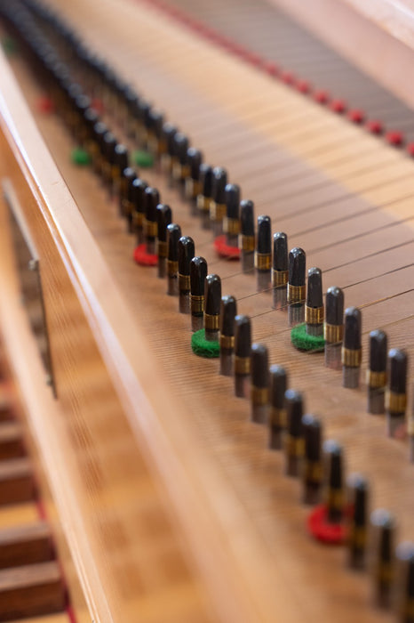 Single Manual Harpsichord by Perkins & Gotto after Thomas Barton, 1709 (Reconditioned)