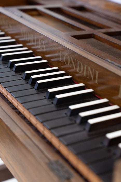 Morley 5 Octave Clavichord with Stand (Reconditioned)