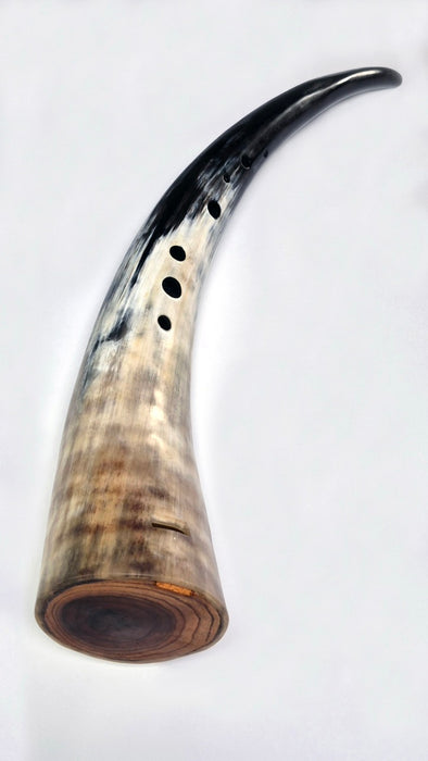 Bass Gemshorn by Svart Vaeren