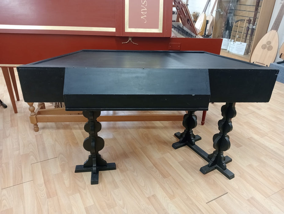 Pentagonal Italian Spinet by Richard Taylor (Reconditioned)