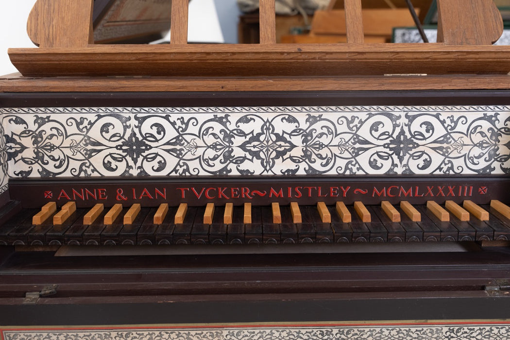 Single Manual Flemish Harpsichord after Ruckers by Anne & Ian Tucker (Reconditioned)