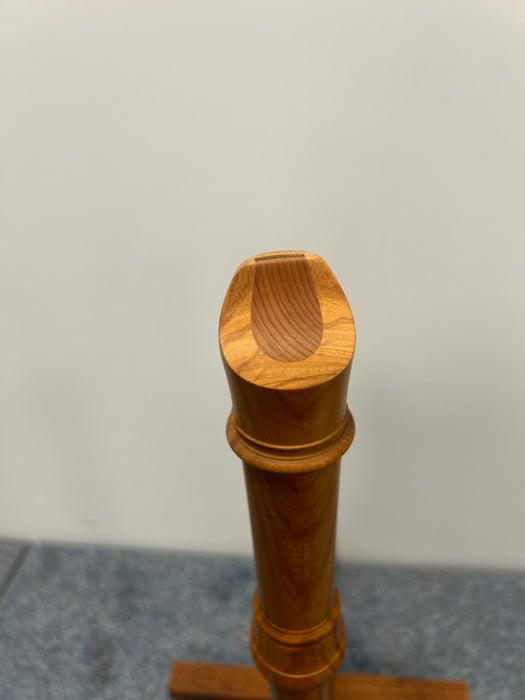 Kung 2409 Superio Alto Recorder in Olivewood (Previously Owned)