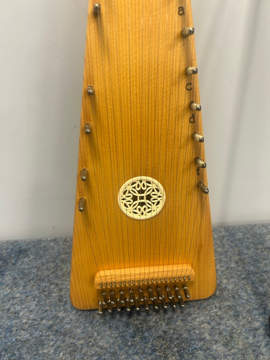 Bowed Psaltery by Hopf (Previously Owned)