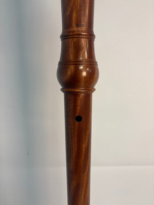 Bass Recorder (a442) in Tamana by Takeyama