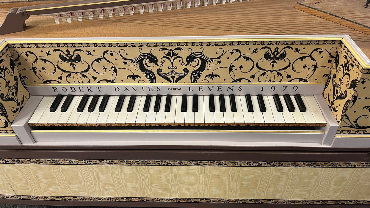 Flemish Virginals after Ruckers by Robert Davies, 1979 (Reconditioned)