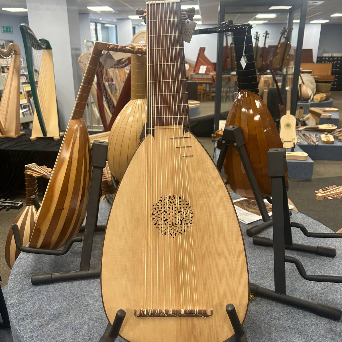 10 Course Renaissance Lute after Tieffenbrucker by Matias Crom