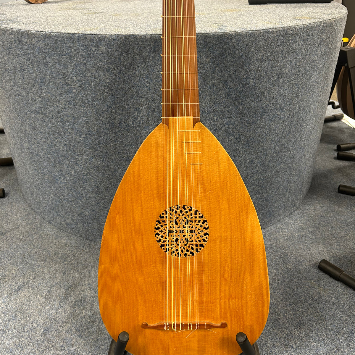 6 Course Renaissance Lute, 1991 by Stephen Haddock (Reconditioned)