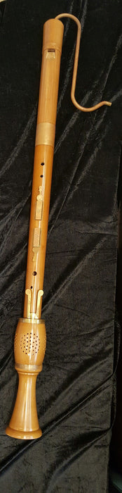 Moeck Renaissance Great Bass Recorder in Maple – discontinued model (Previously Owned)