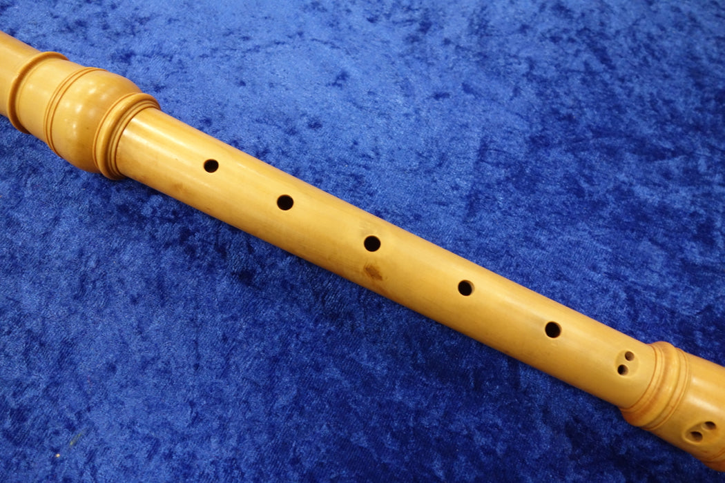 Alto Recorder in Boxwood (a415) by Henri Gohin (Previously Owned)