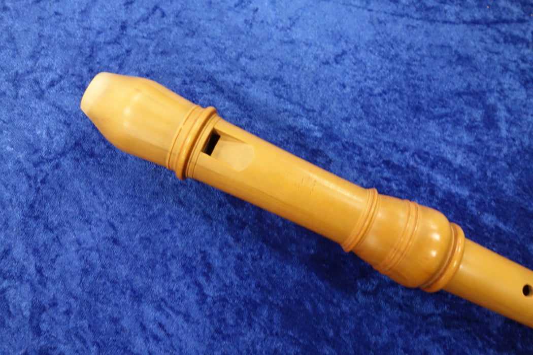 Alto Recorder in Boxwood (a415) by Philippe Bolton (Previously Owned)