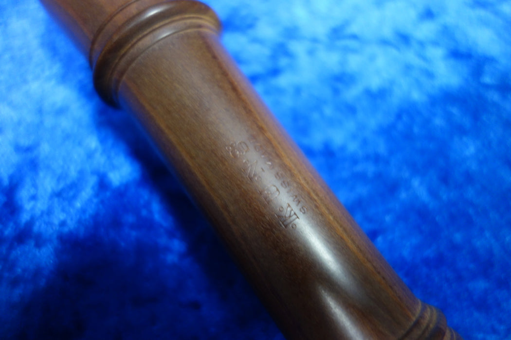 Kung 2404 Superio Alto Recorder in Plumwood.. (Previously Owned)