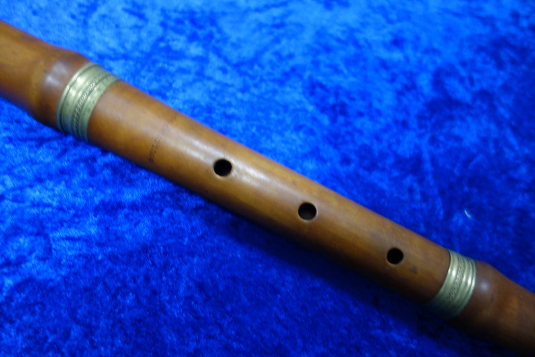 Baroque Flute in Boxwood (a440) by Goulding & Co. London (Previously Owned)