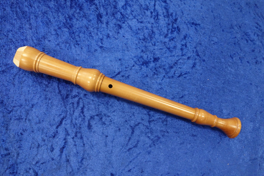 Roessler Soprano Recorder in Pearwood.. (Previously Owned)