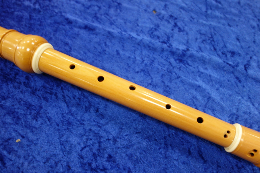 Moeck Rottenburgh Tenor Recorder in Boxwood with decorative rings (Previously Owned)