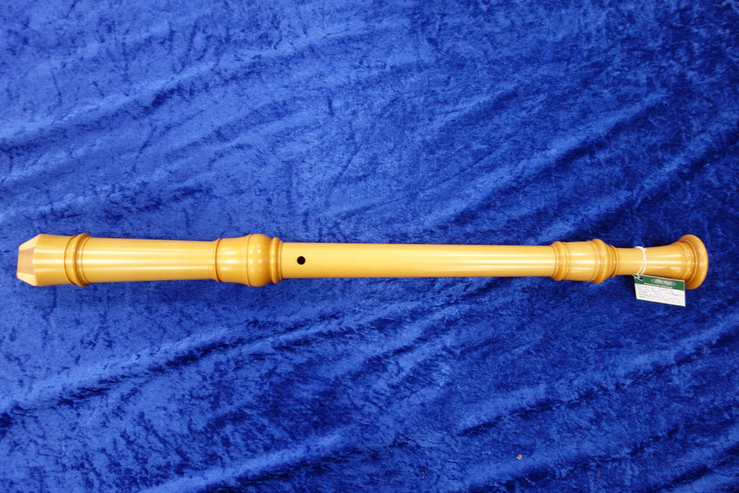 Moeck 4404 Tenor Rottenburgh Recorder in Boxwood. (Previously Owned)