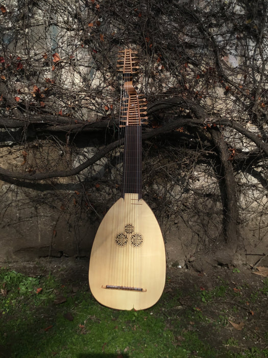 13 Course Baroque Lute after Tieffenbrucker by Matias Crom