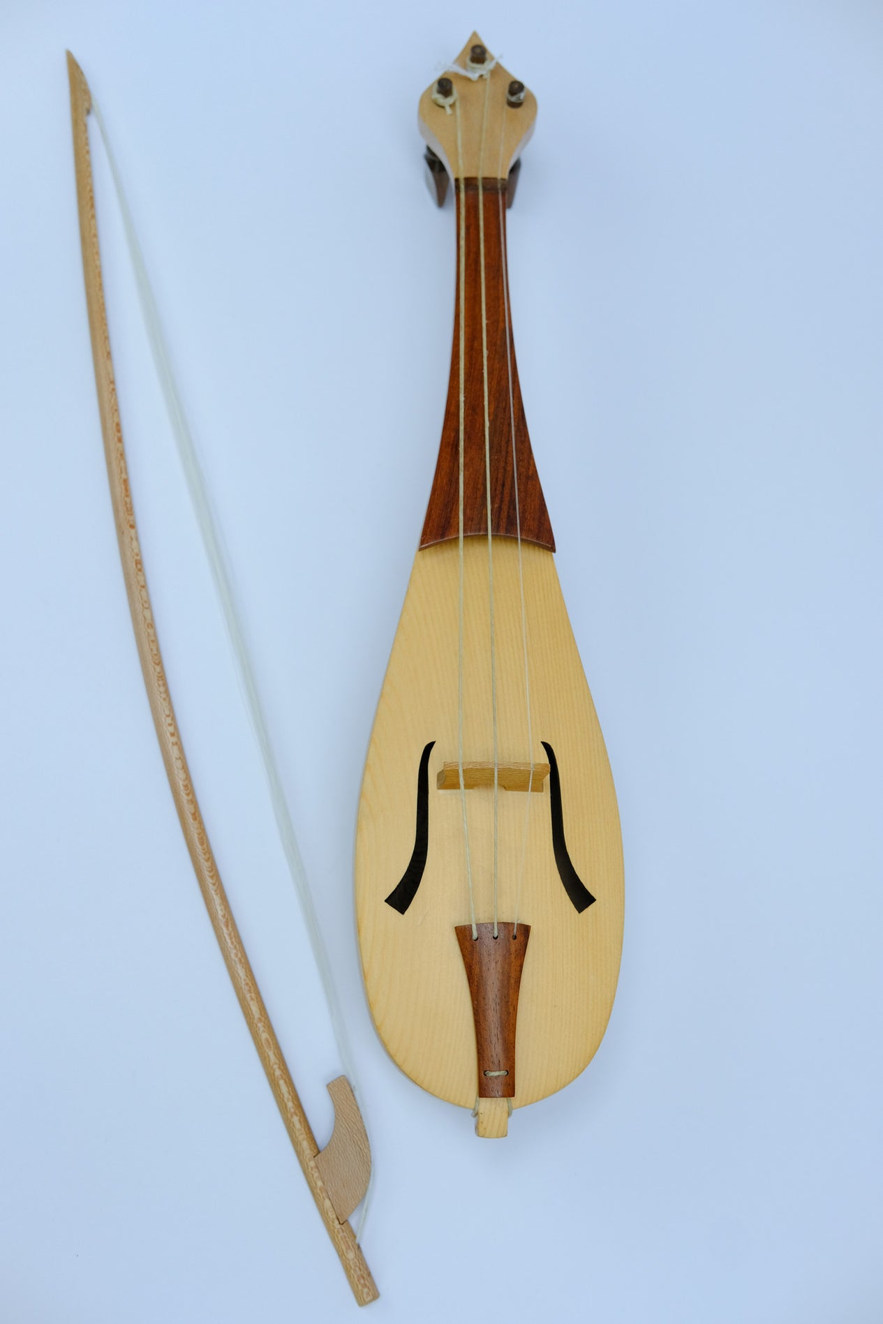 Rebecs & Medieval Fiddles