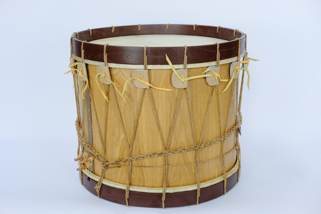 EMS 18" Ø x 13.5" Large Shell Renaissance Drum with drum sticks