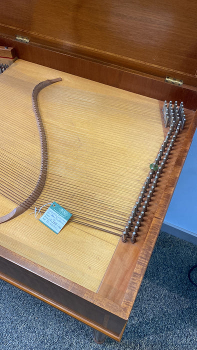 Unfretted 5 Octave Clavichord by John Feldberg circa.1965 with stand (Previously Owned)