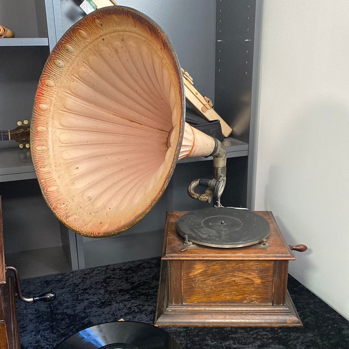 Gramophone  (Previously Owned)